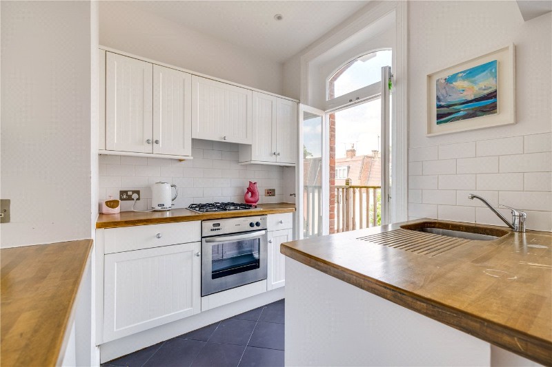 Barton Road, London, W14