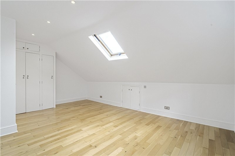 Melville Road, Barnes, London, SW13