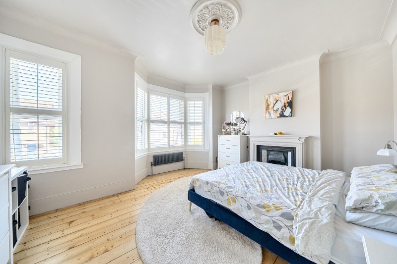 Farren Road, London, SE23