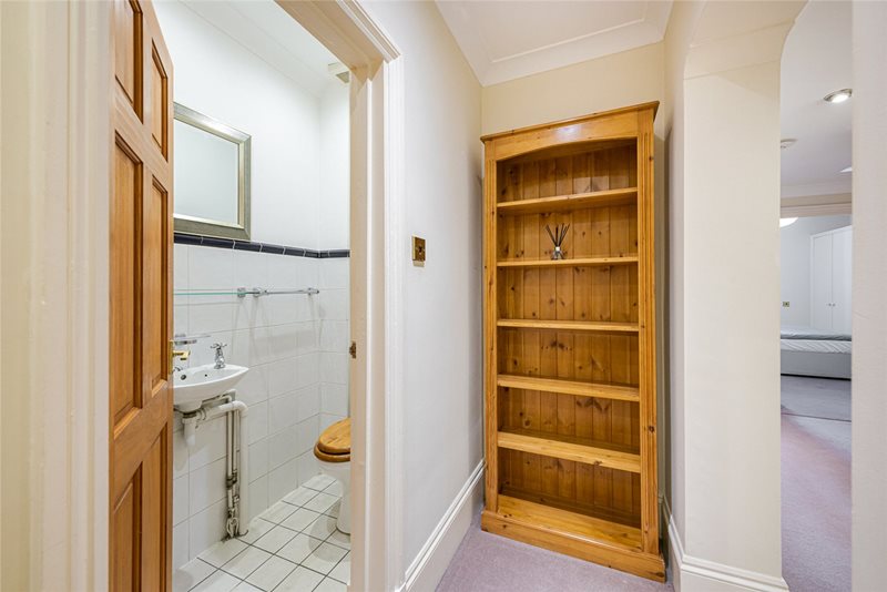 Warwick Square, London, SW1V