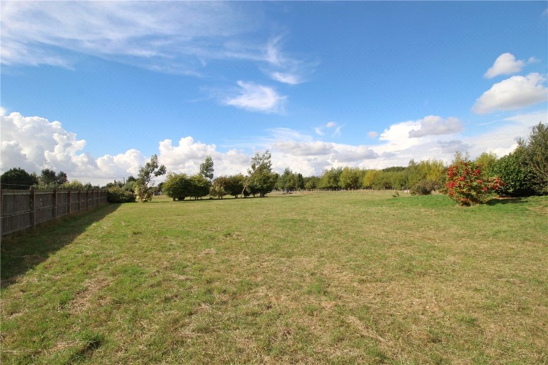Spalding Road, Deeping St. James, Peterborough, Lincolnshire, PE6