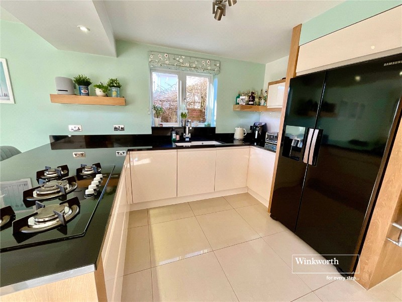 Stuart Road, Highcliffe, Dorset, BH23