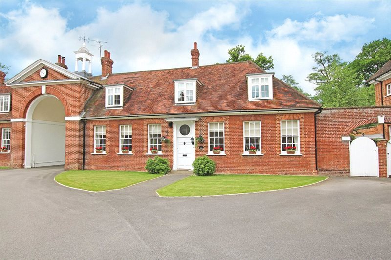Calcot Court, Calcot, Reading, Berkshire, RG31