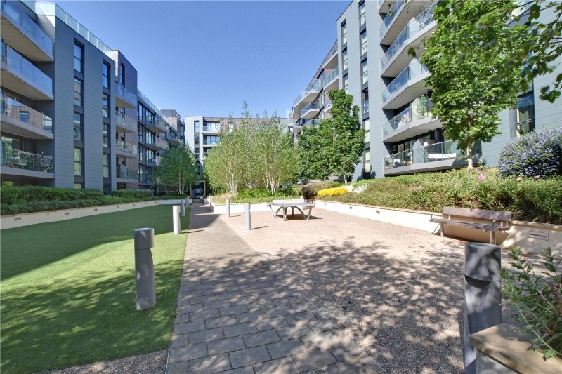 Hawthorne Crescent, Greenwich, London, SE10
