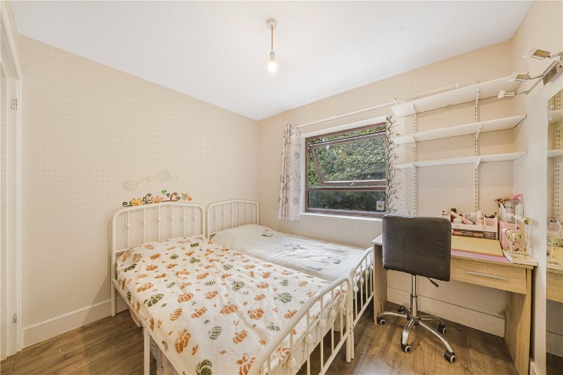 Farrow Place, London, SE16