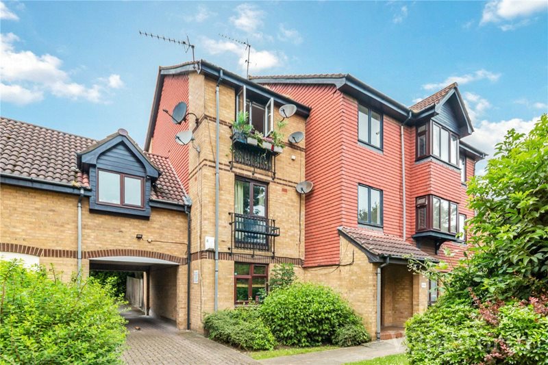 Sterling Gardens, London, SE14