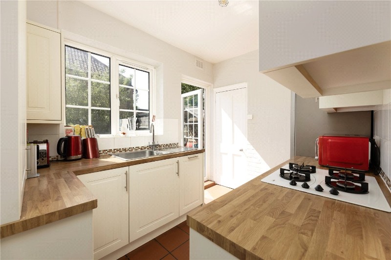 Sunnymead Road, London, SW15