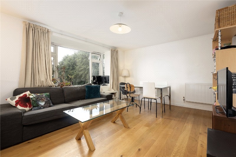 Keswick Road, London, SW15