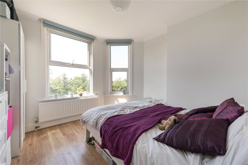 Bathurst Gardens, London, NW10
