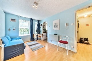 Coopers Close, London, E1
