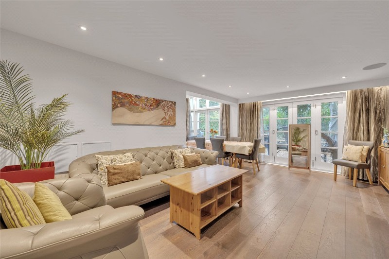 Sutherland Avenue, Maida Vale, London, W9