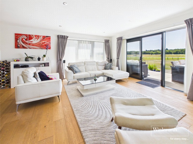 Kingman Way, Newbury, Berkshire, RG14