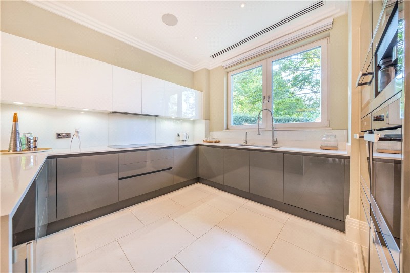 Atkinson Close, London, SW20