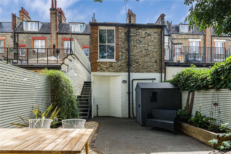 Topsfield Parade, Tottenham Lane, London, N8