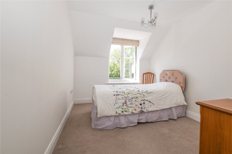 Woolf Drive, Wokingham, Berkshire, RG40