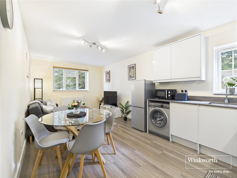 Western Elms Avenue, Reading, Berkshire, RG30