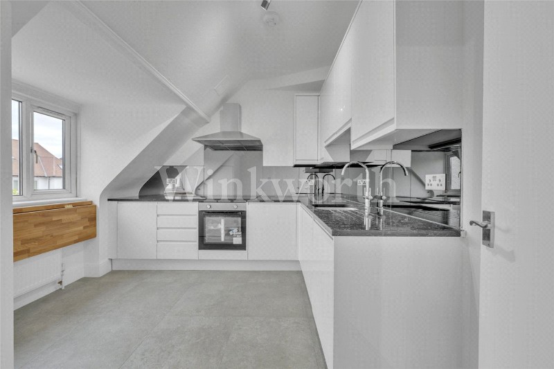 Ravenscroft Avenue, London, NW11