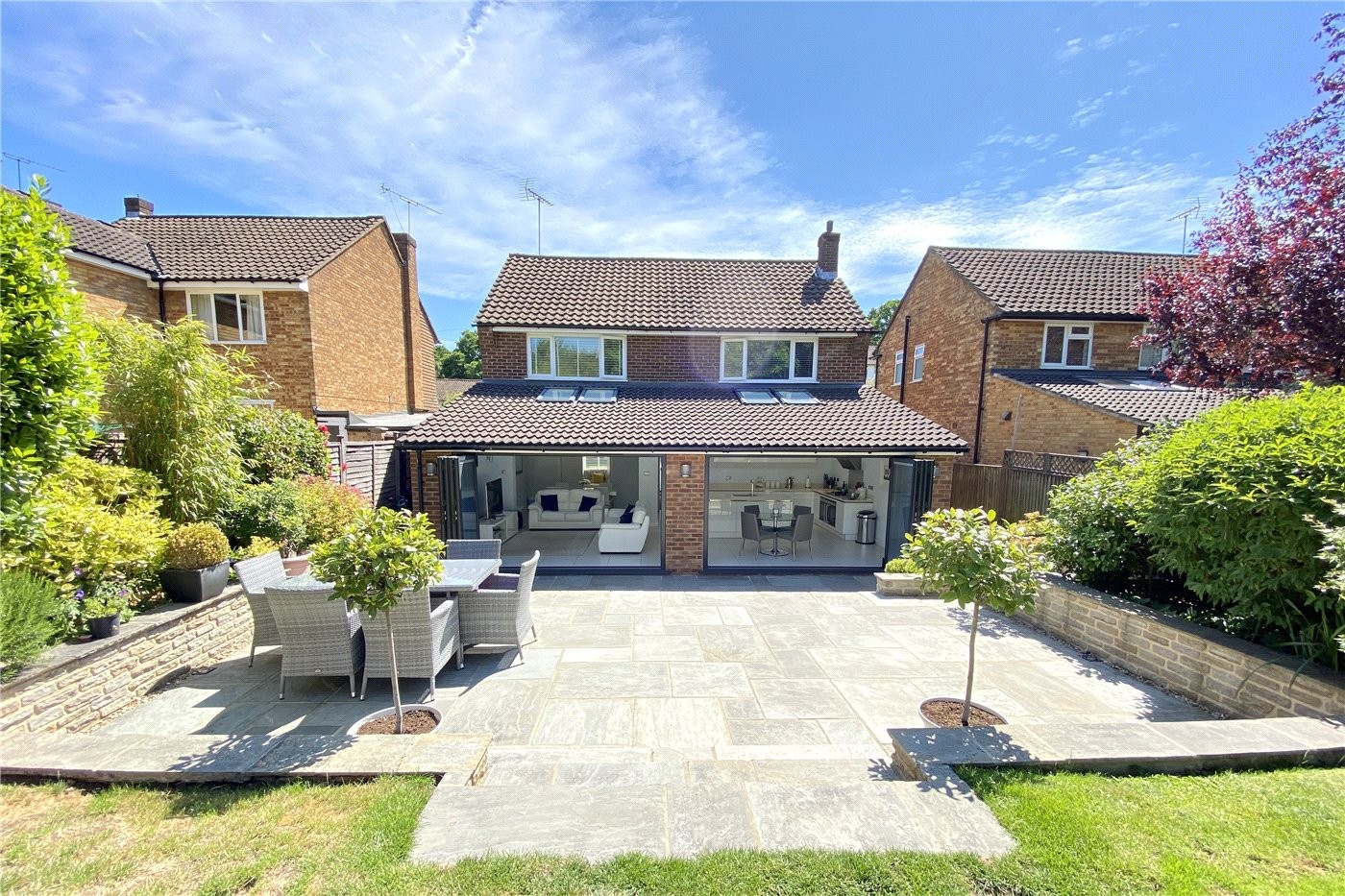 3 bedroom property for sale in Cherry Tree Road, Beaconsfield, 1, HP9