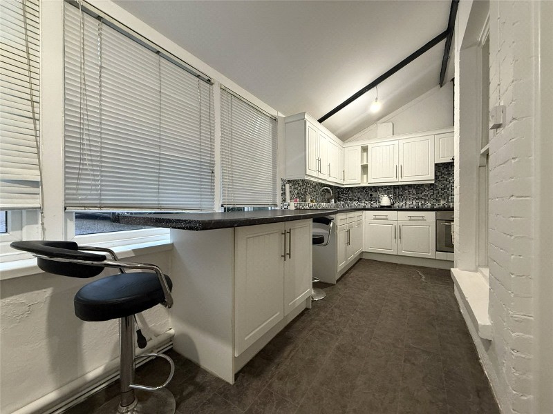 Searle Street, Crediton, Devon, EX17