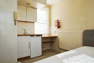 Old Bath Road, Cheltenham, Gloucestershire, GL53