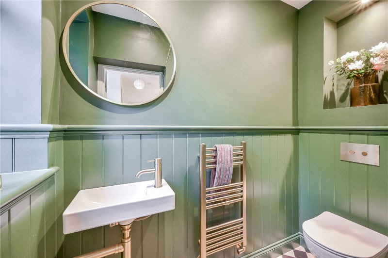 Holly Lane East, Banstead, Surrey, SM7