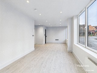 London Road, Newbury, Berkshire, RG14