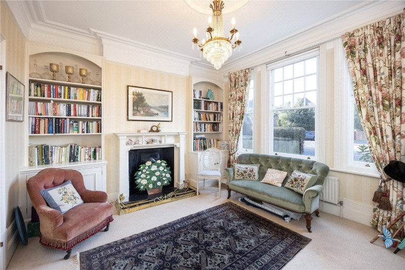 Woodthorpe Road, London, SW15