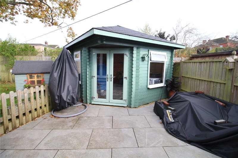 Oak Road, New Milton, Hampshire, BH25