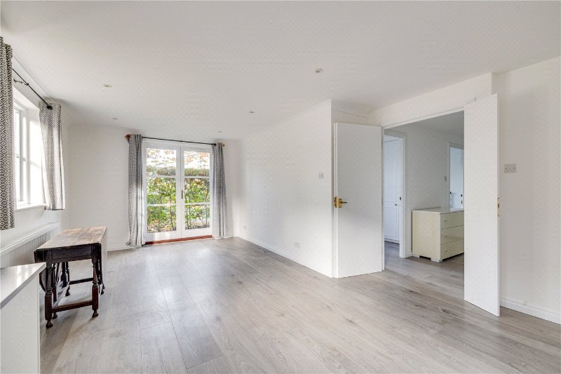 Brompton Park Crescent, London, SW6