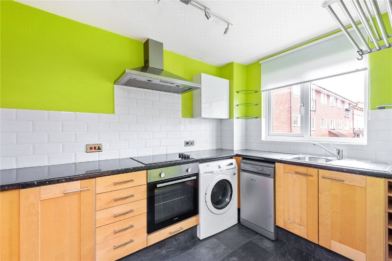 Crowthorne Close, London, SW18