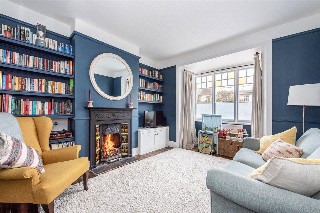 Barham Road, Petersfield, Hampshire, GU32