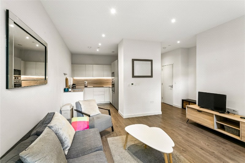 Newnton Close, London, N4