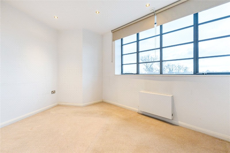 Leigham Court Road, London, SW16