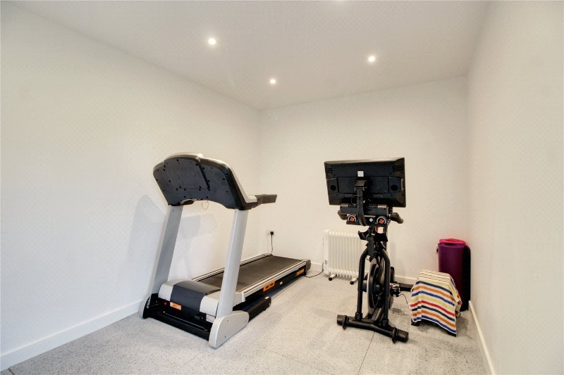 Neale Avenue, Poringland, Norwich, Norfolk, NR14