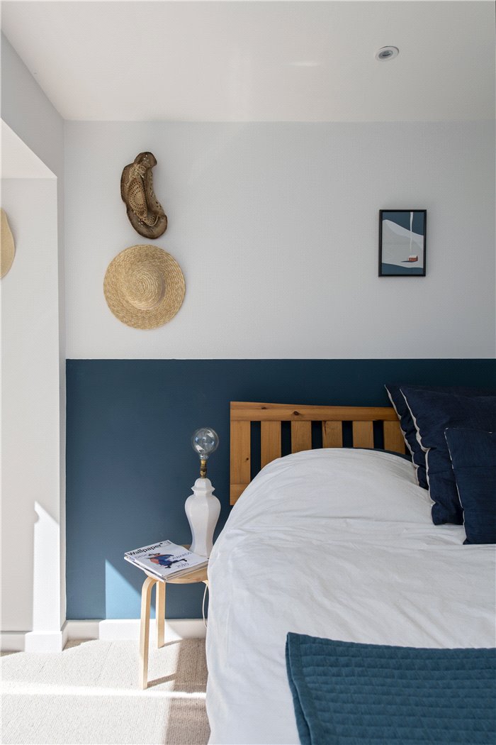 Bedroom Detail