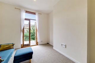 Crayford Road, London, N7