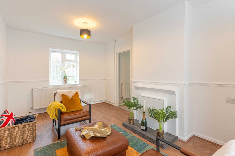 Stratford Road, Lighthorne Heath, Leamington Spa, Warwickshire, CV33