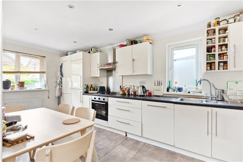 Ashworth Close, London, SE5