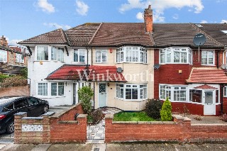 River Avenue, London, N13