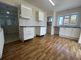 Pitton Road, Pitton, Salisbury, Wiltshire, SP5