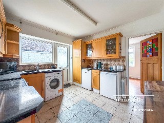 Hilltop Road, Ferndown, Dorset, BH22