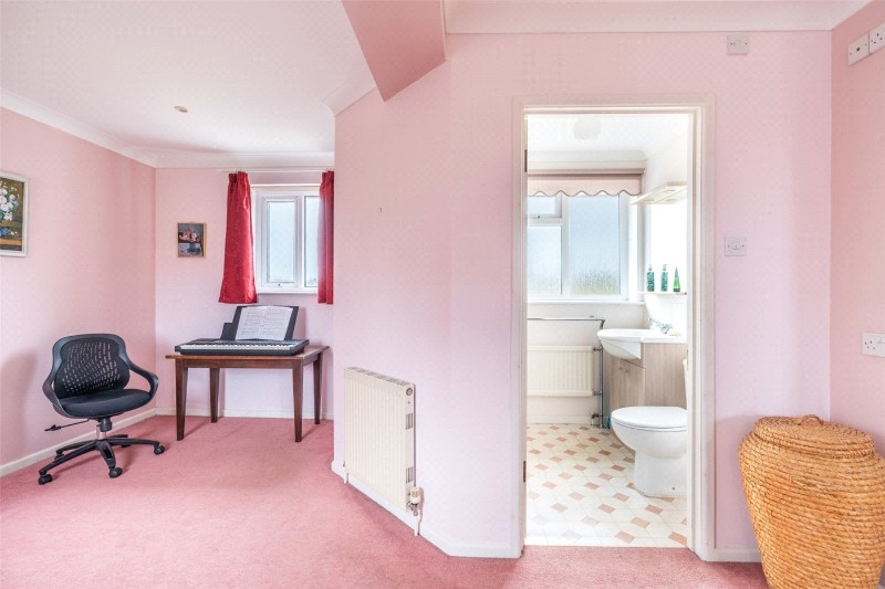 De Haviland Close, Merley, Wimborne, Dorset, BH21