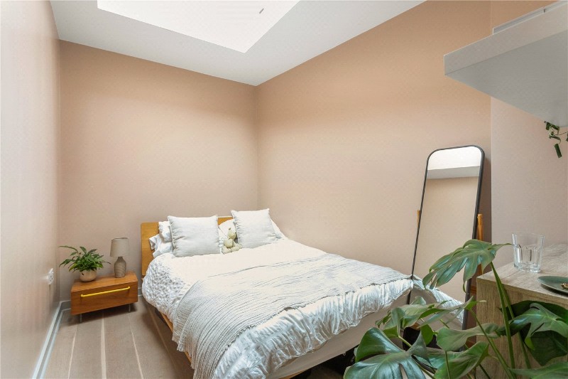Gillett Place, London, N16