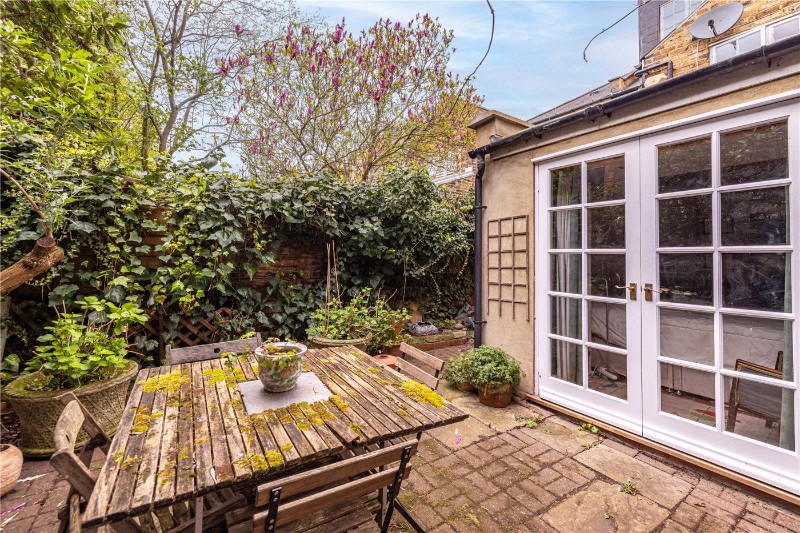 Haldane Road, London, SW6