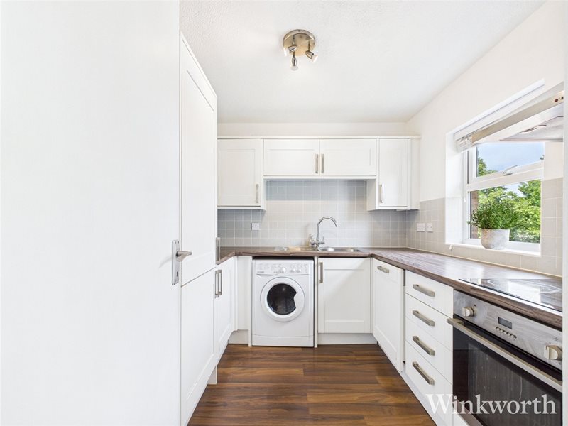 Pursewardens Close, London, UK, W13