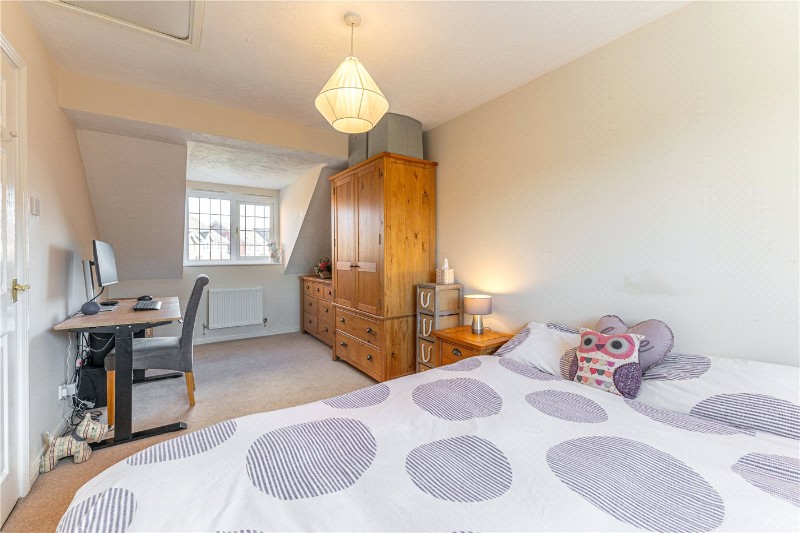Faulconbridge Way, Heathcote, Warwick, Warwickshire, CV34