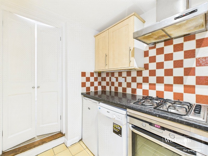 Queens Cottages, Reading, Berkshire, RG1