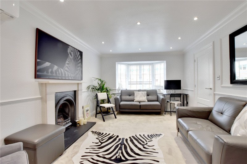 Crosier Close, Blackheath, London, SE3