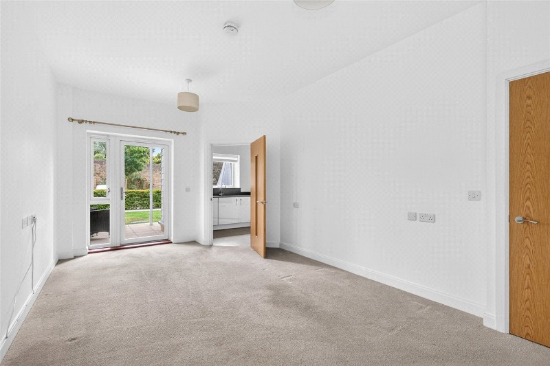 Queens Road, Weybridge, Surrey, KT13