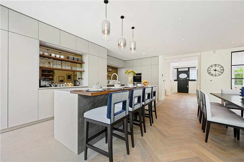 Westmoreland Road, Barnes, London, SW13